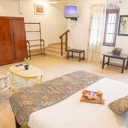Hotel Manor House Embulpure Zewnętrze zdjęcie