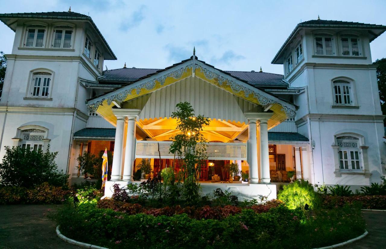 Hotel Manor House Embulpure Zewnętrze zdjęcie